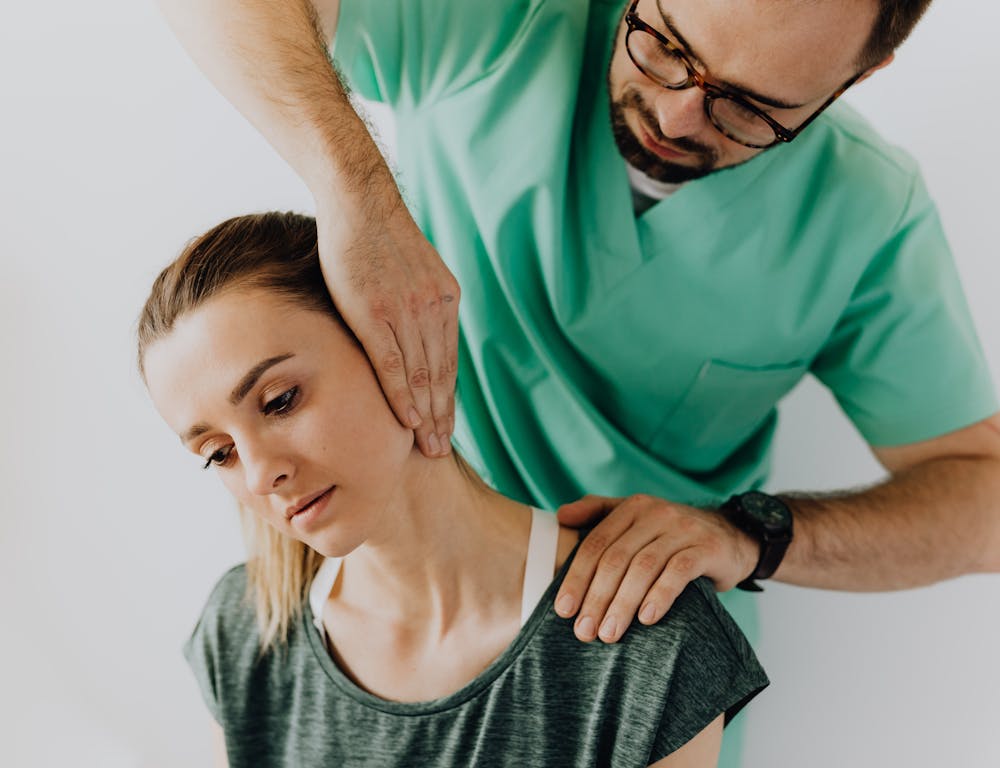 Chiropractic Care for Treating a Female Patient's Injured Neck