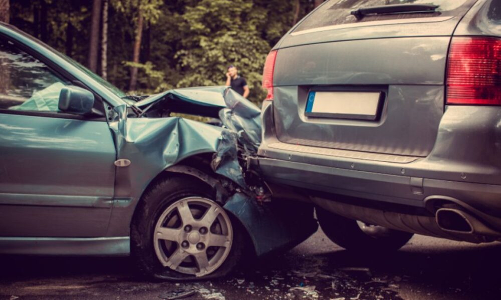 How to Deal with the Insurance Company After a Car Accident